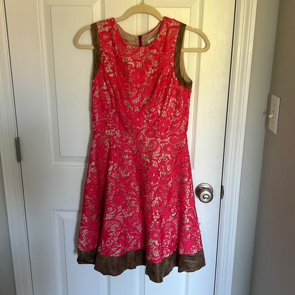 Gently worn. No signs of wear and tear. Looks brand new. Smokeless home.